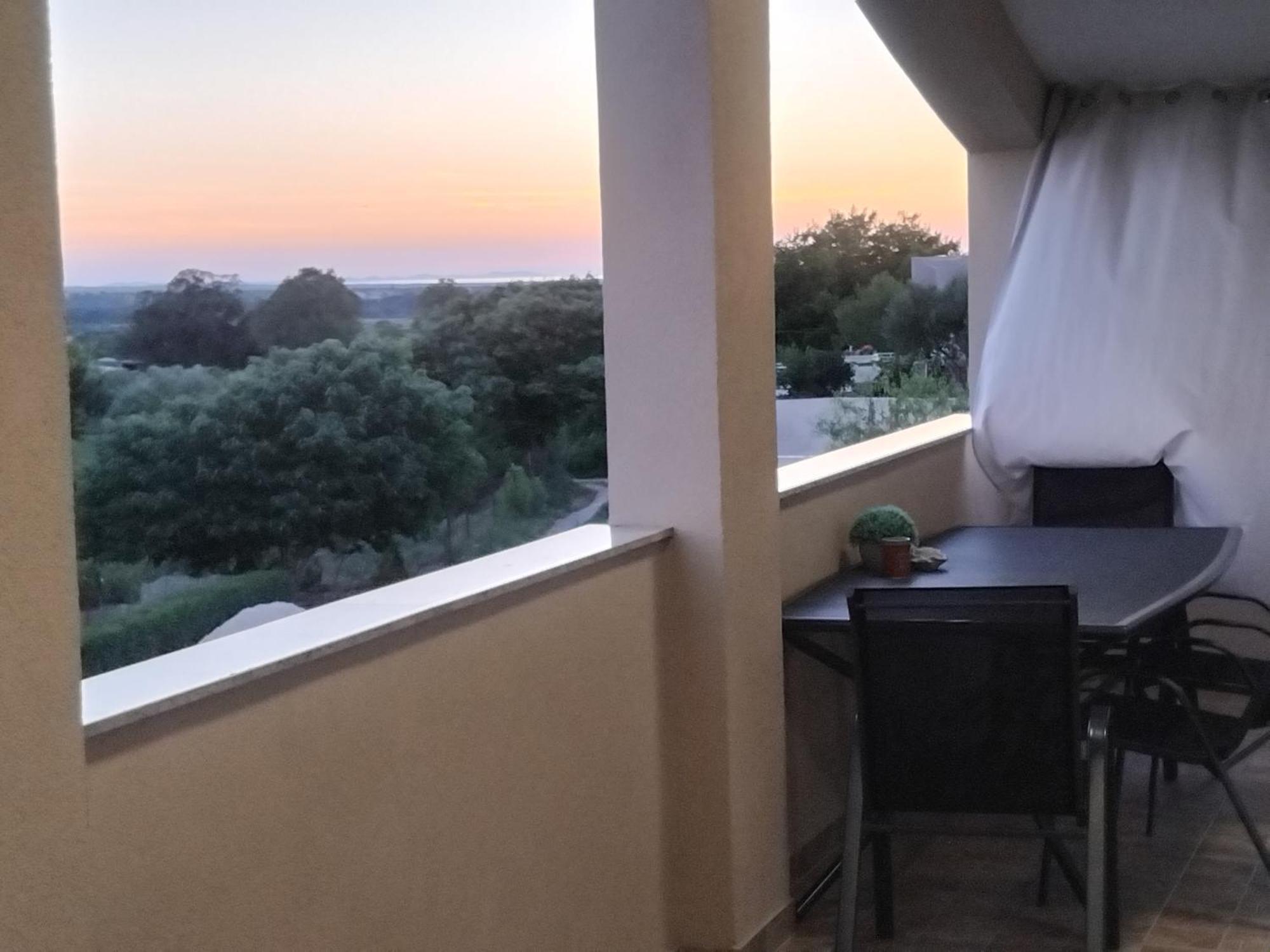 Apartman Zdravka Policnik Dış mekan fotoğraf